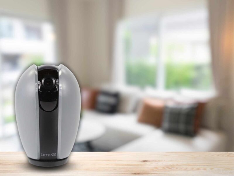 Elegant Form | Olivia Indoor Pet Monitoring Camera